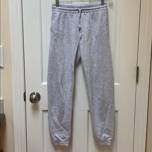 aritzia joggers!!